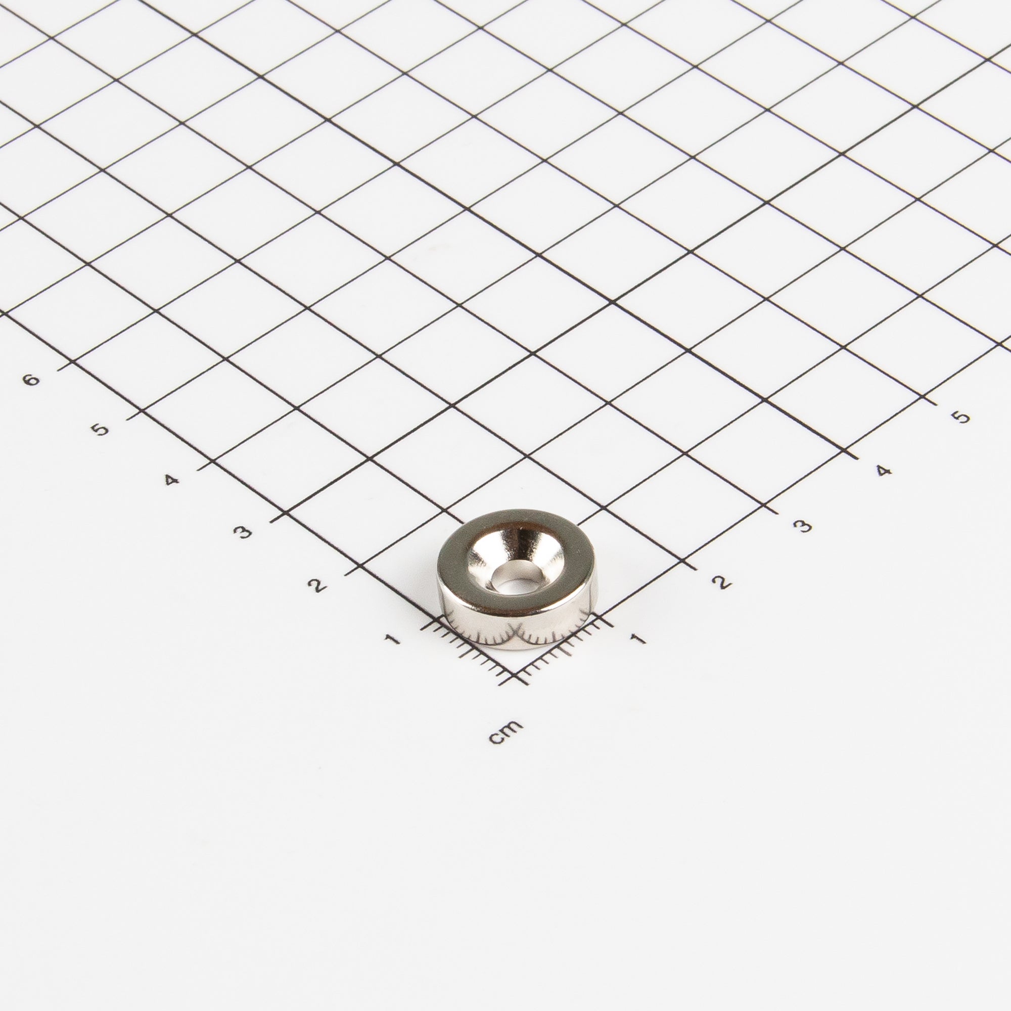 Neodym-Ringmagnet Ø14xØ4,5x4,5mm mit konischer Senkung