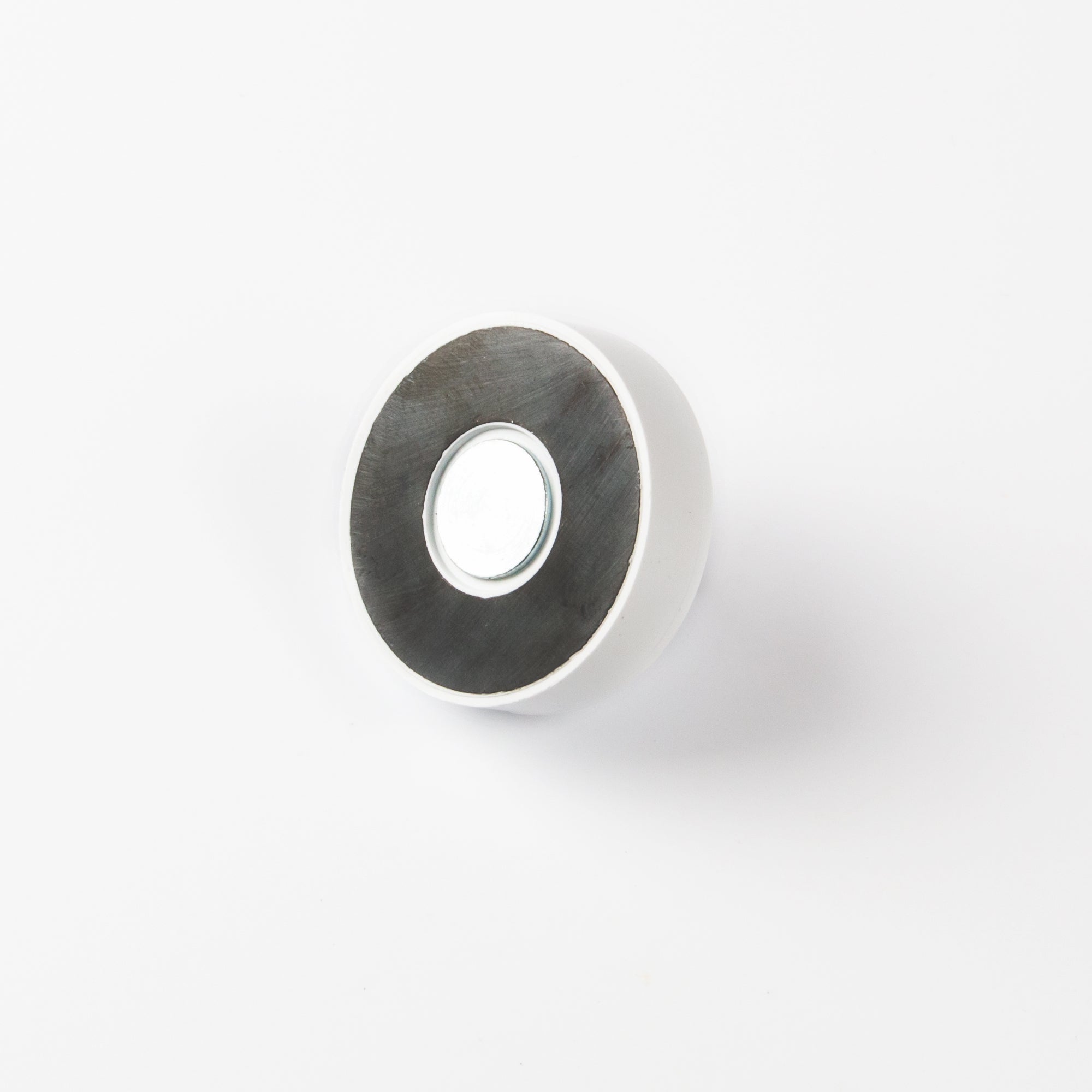 Ferrit Flachgreifer mit Öse Ø43x12,5mm Haftfläche