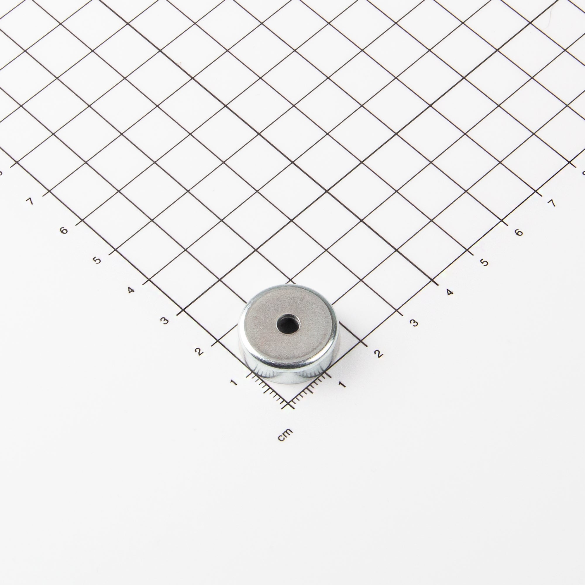 Ferrit Flachgreifer Ø20x6mm mit konischer Senkung