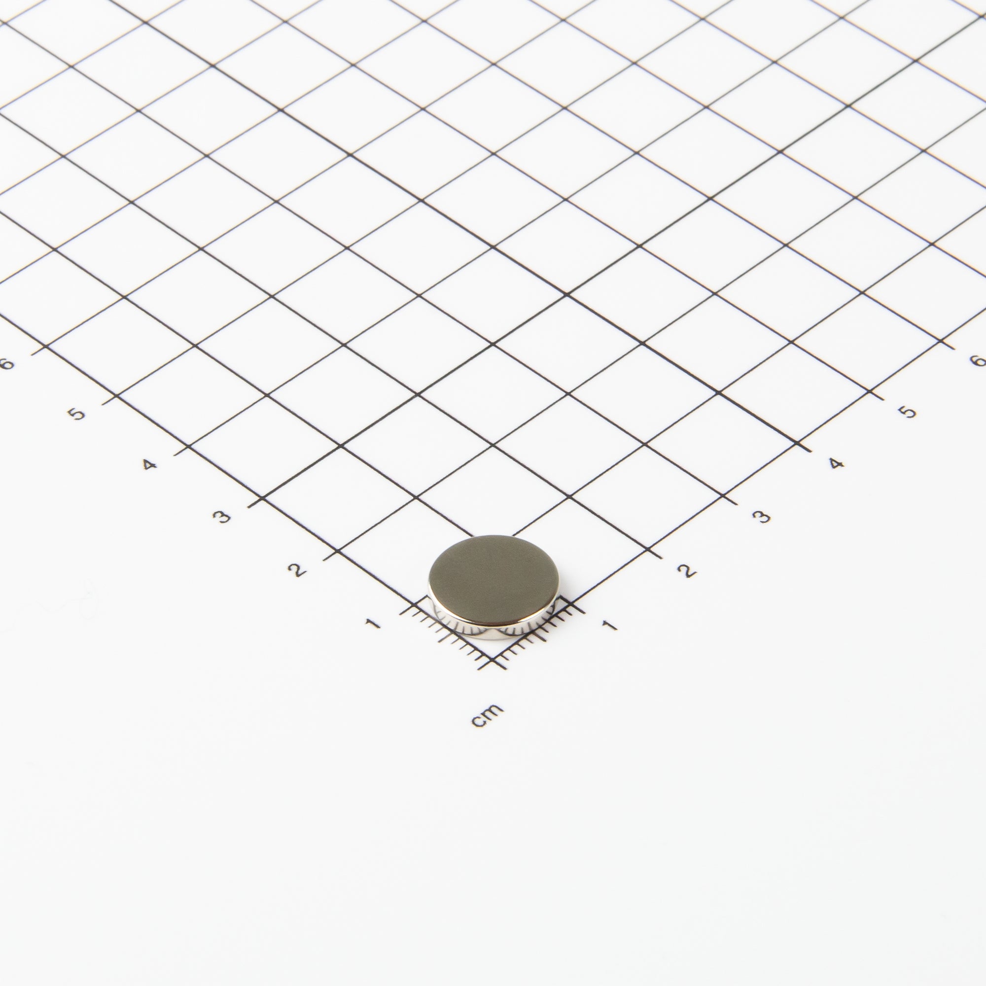 Flacher Scheibenmagnet aus Neodym mit der Abmessung Ø12x2mm