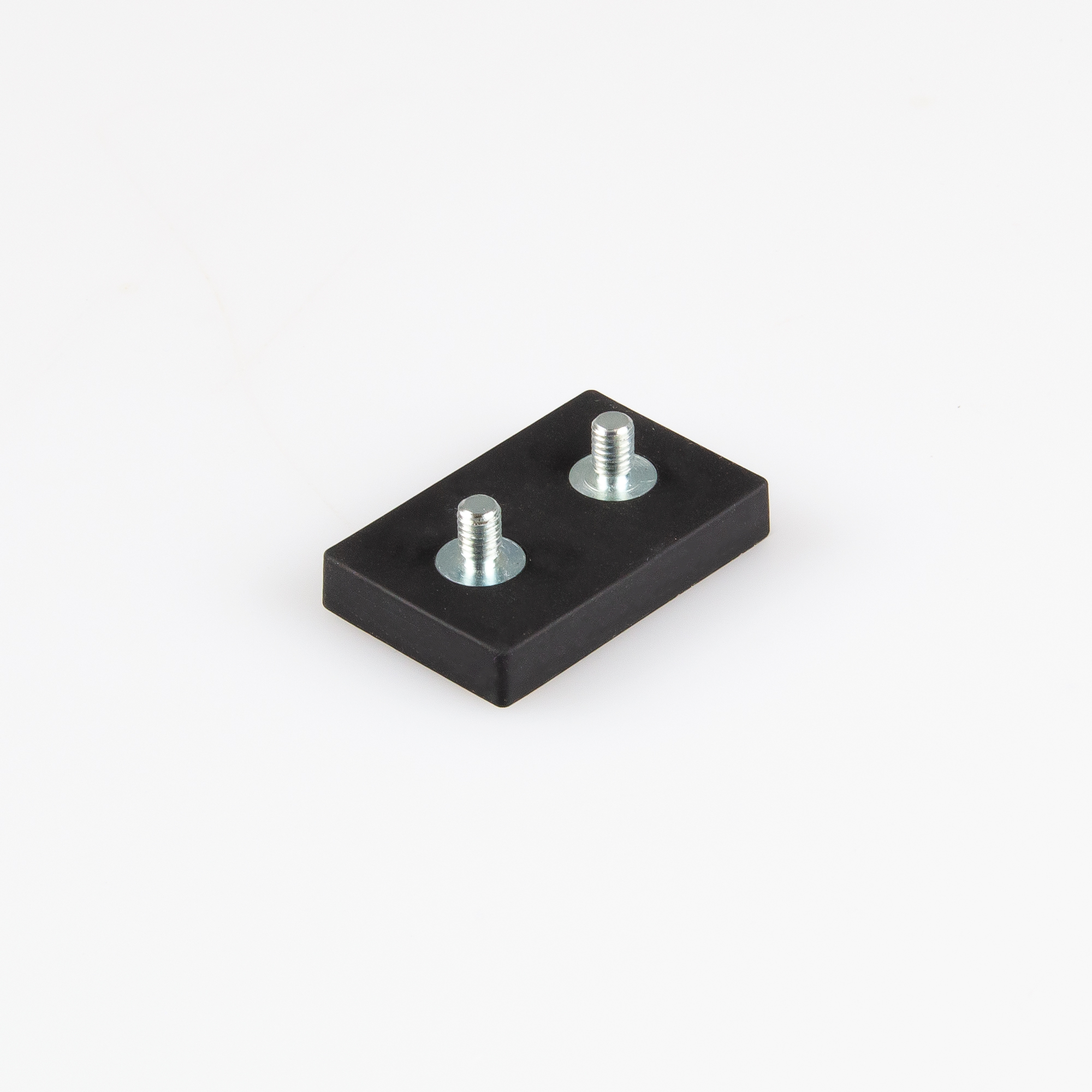 Gummierter Magnet mit 2x Gewindezapfen M4