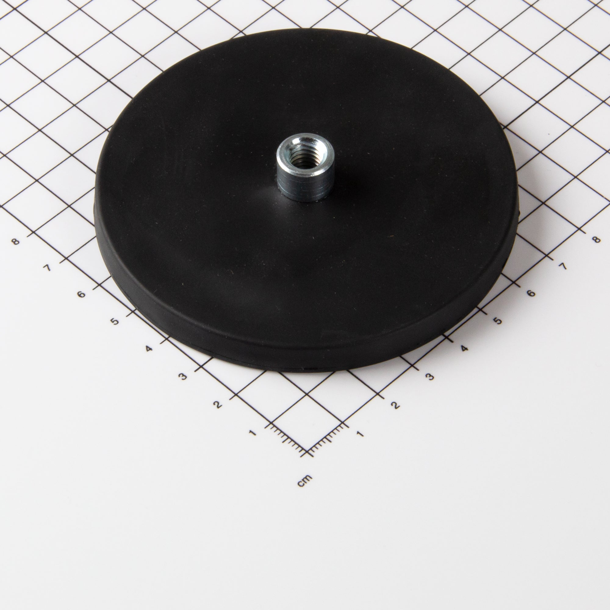 Gummiertes schwarzes Magnetsystem Ø88x8,5mm mit Gewindebuchse M8