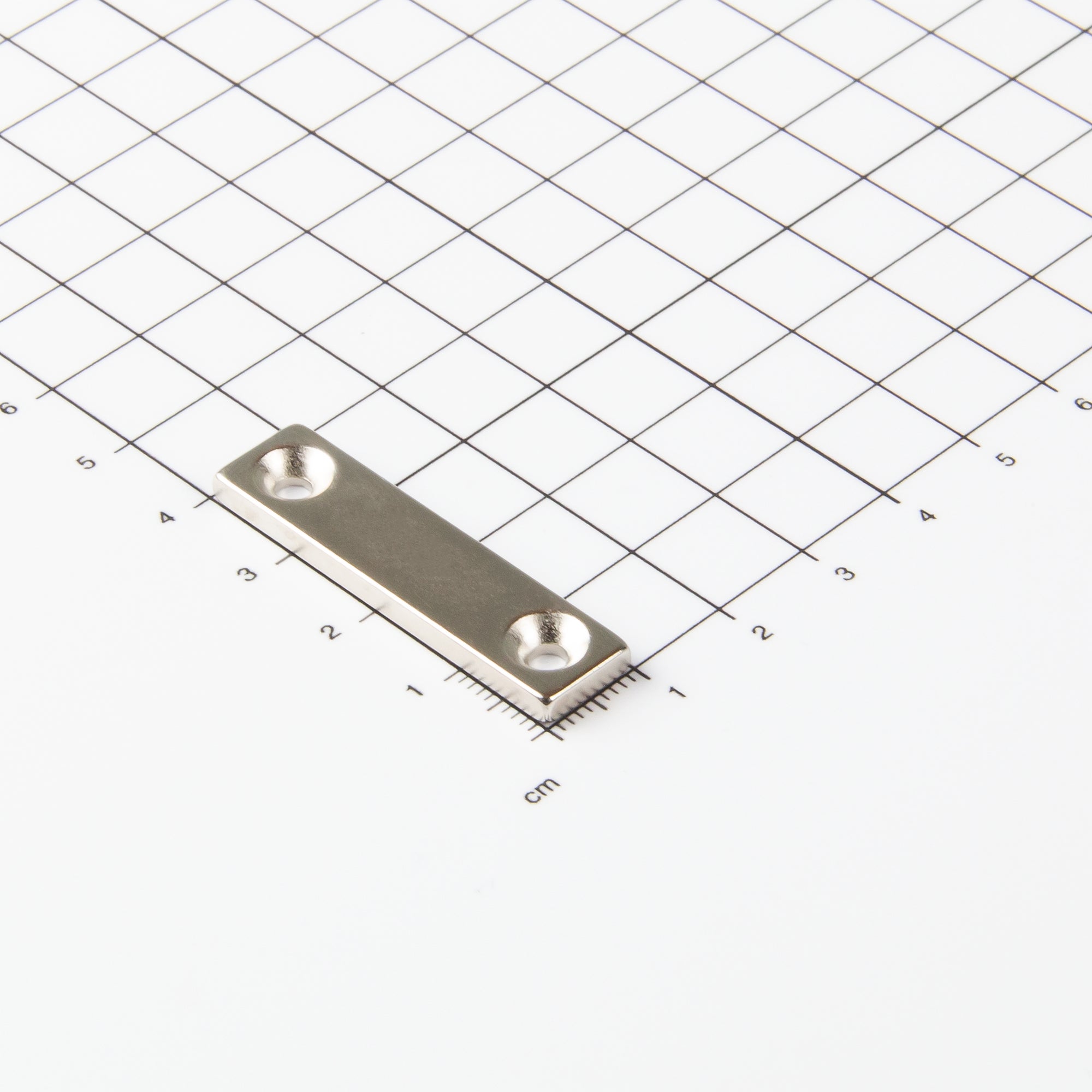 Neodym Blockmagnet mit konischer Senkbohrung 40x10x3mm