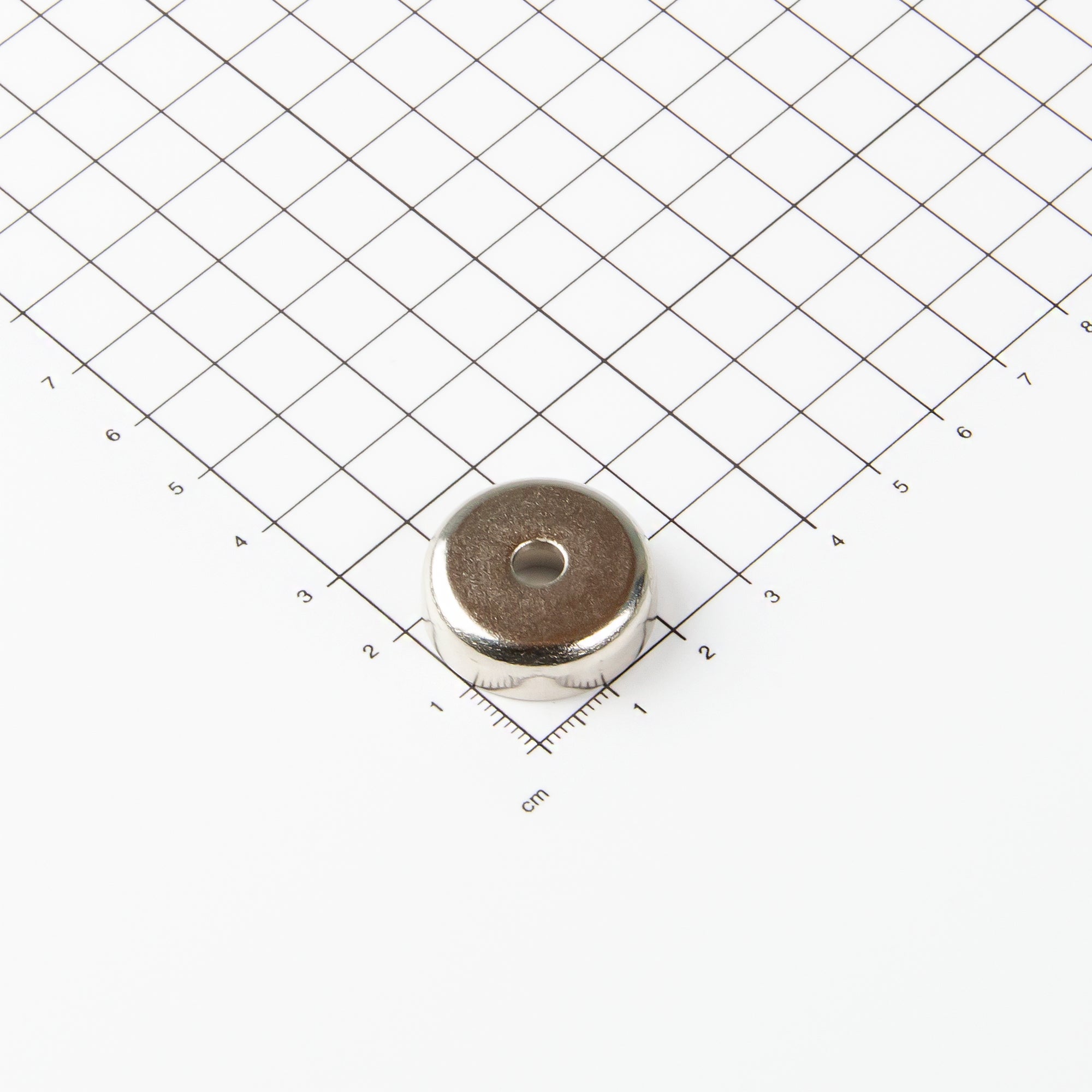 Neodym Topfmagnet Ø25x8mm mit zylindrischer Senkung