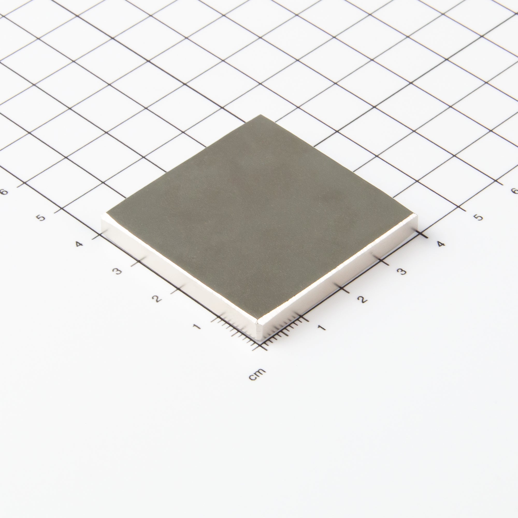Blockmagnet aus Neodym mit der Abmessung 40x40x5mm