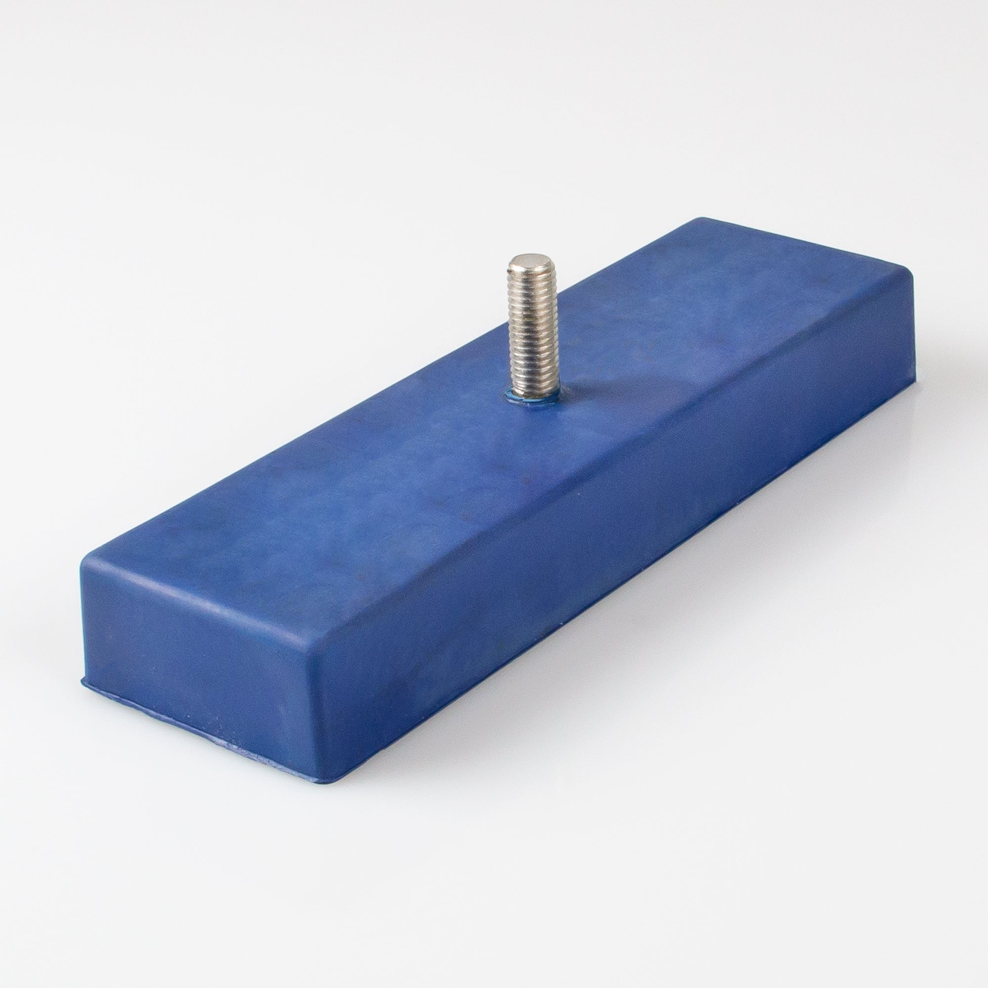 Gummierter Magnet 200x61x28mm mit Gewindezapfen M10