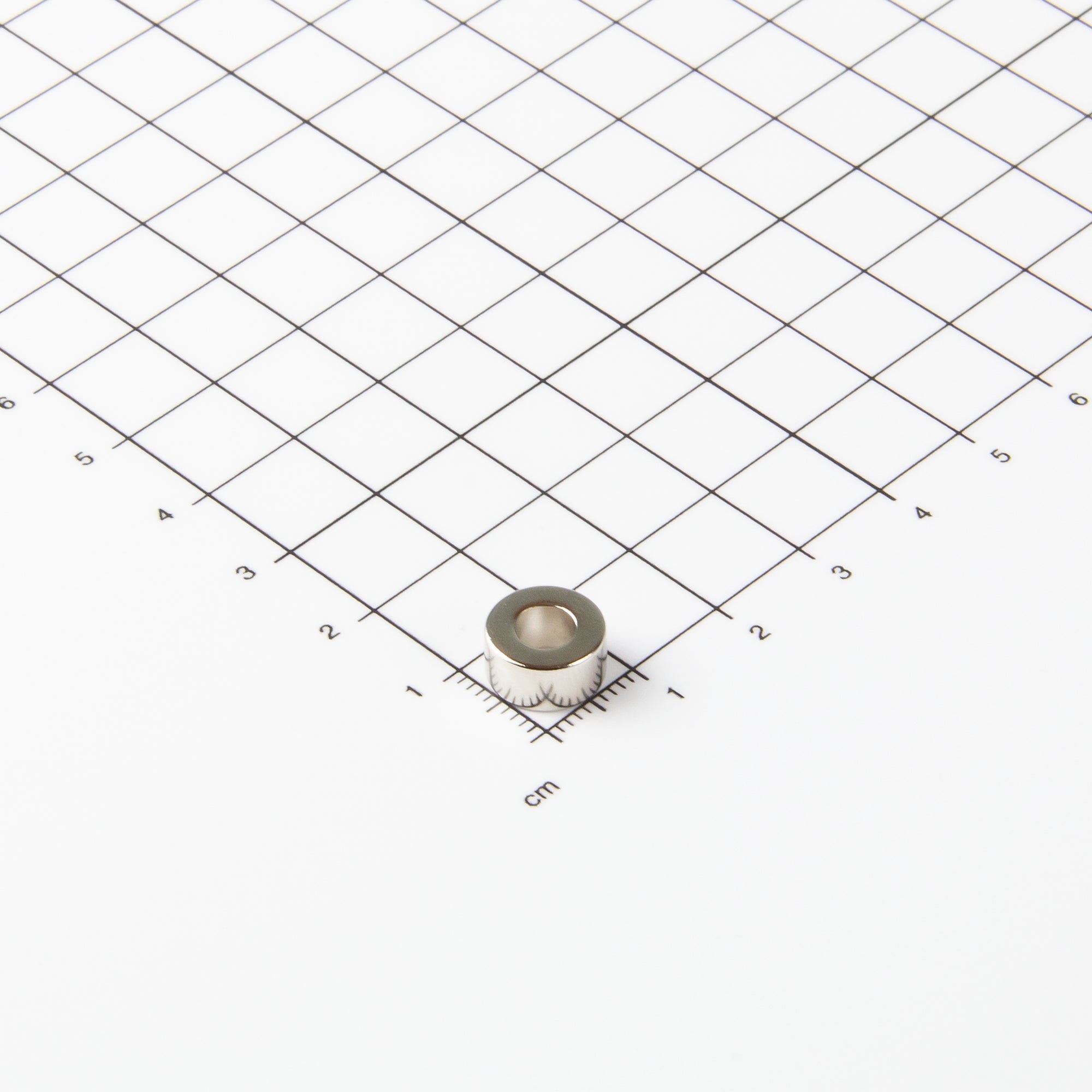 Ringmagnet aus Neodym mit der Abmessung Ø10xØ5x5mm