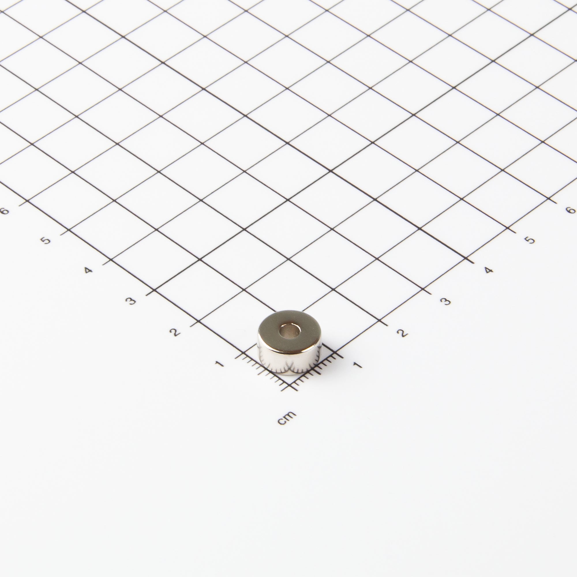 Ringmagnet aus Neodym mit der Abmessung Ø10xØ3,1x5mm
