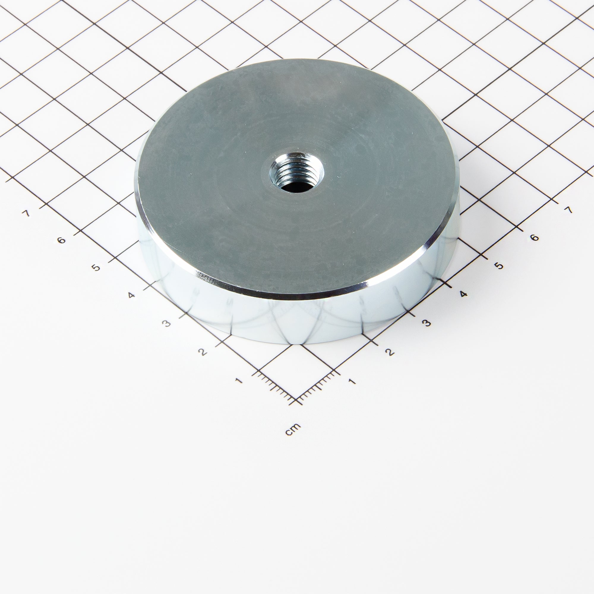 Neodym Topfmagnet mit Innengewinde M10 in der Abmessung Ø63x14mm