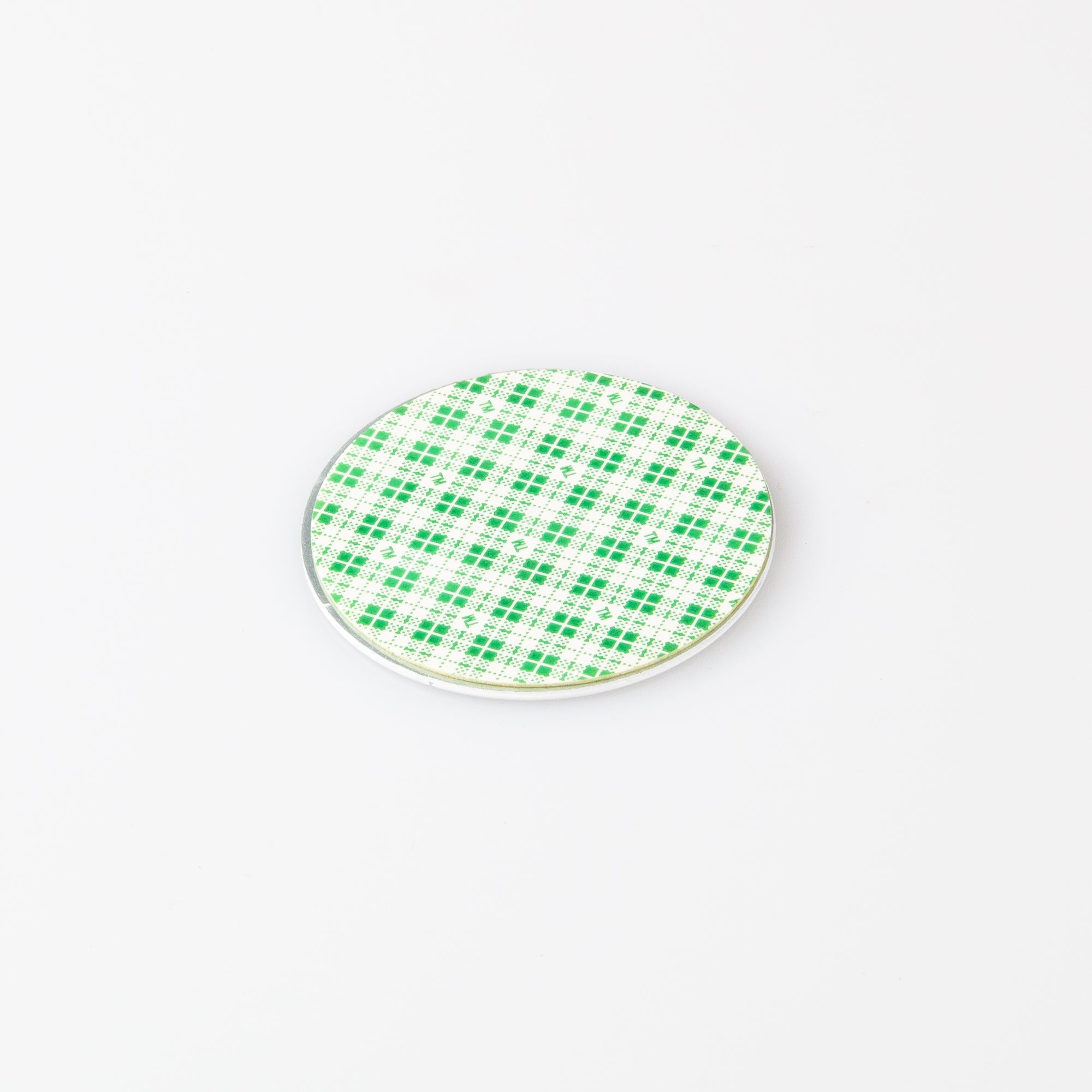 Weiße Haftplatte für Magnete selbstklebend Ø60x1,5mm Rückseite