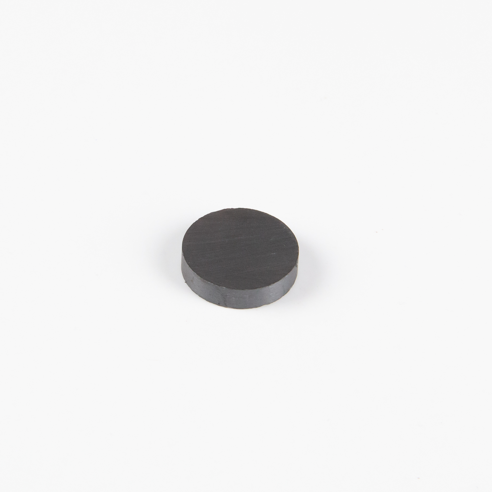 Scheibenmagnet aus Ferrit in der Abmessung Ø20x4,5mm