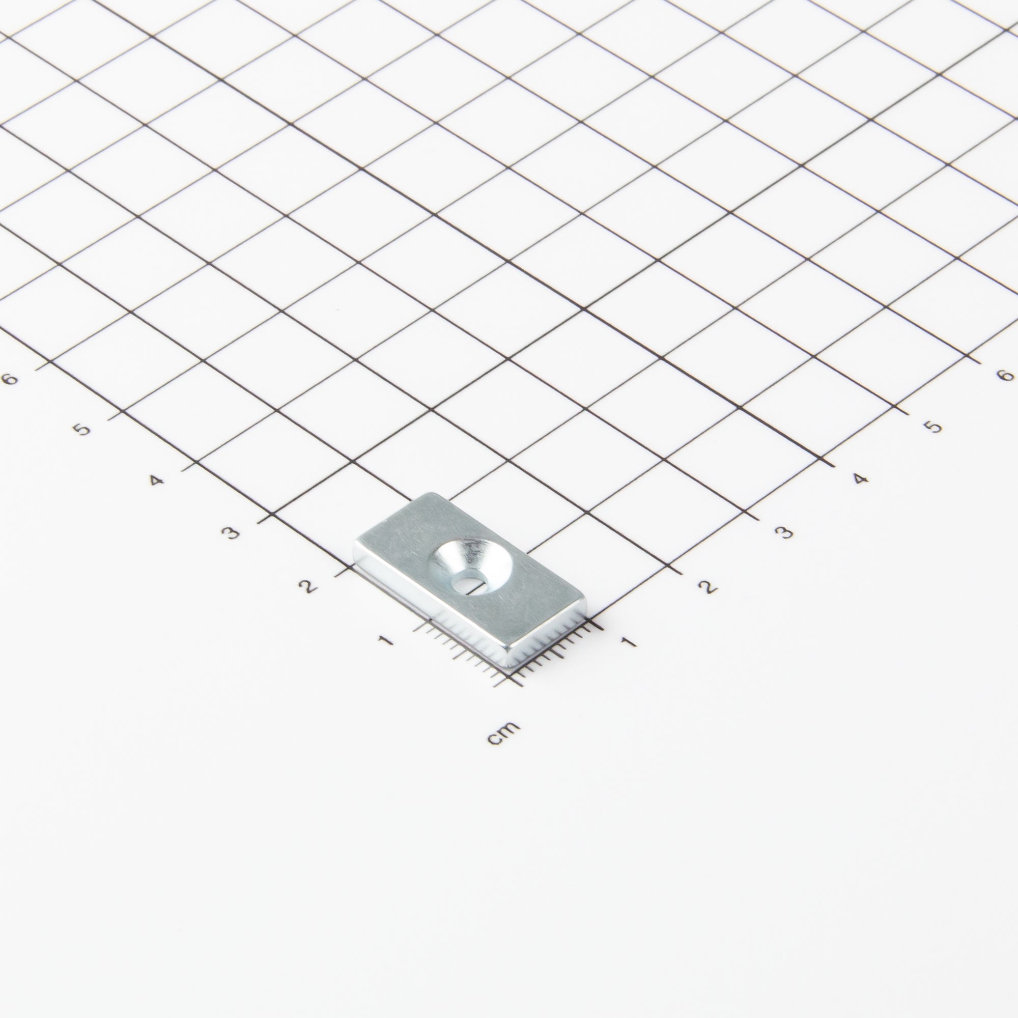 Neodym Blockmagnet mit konischer Senkbohrung 20x10x3mm