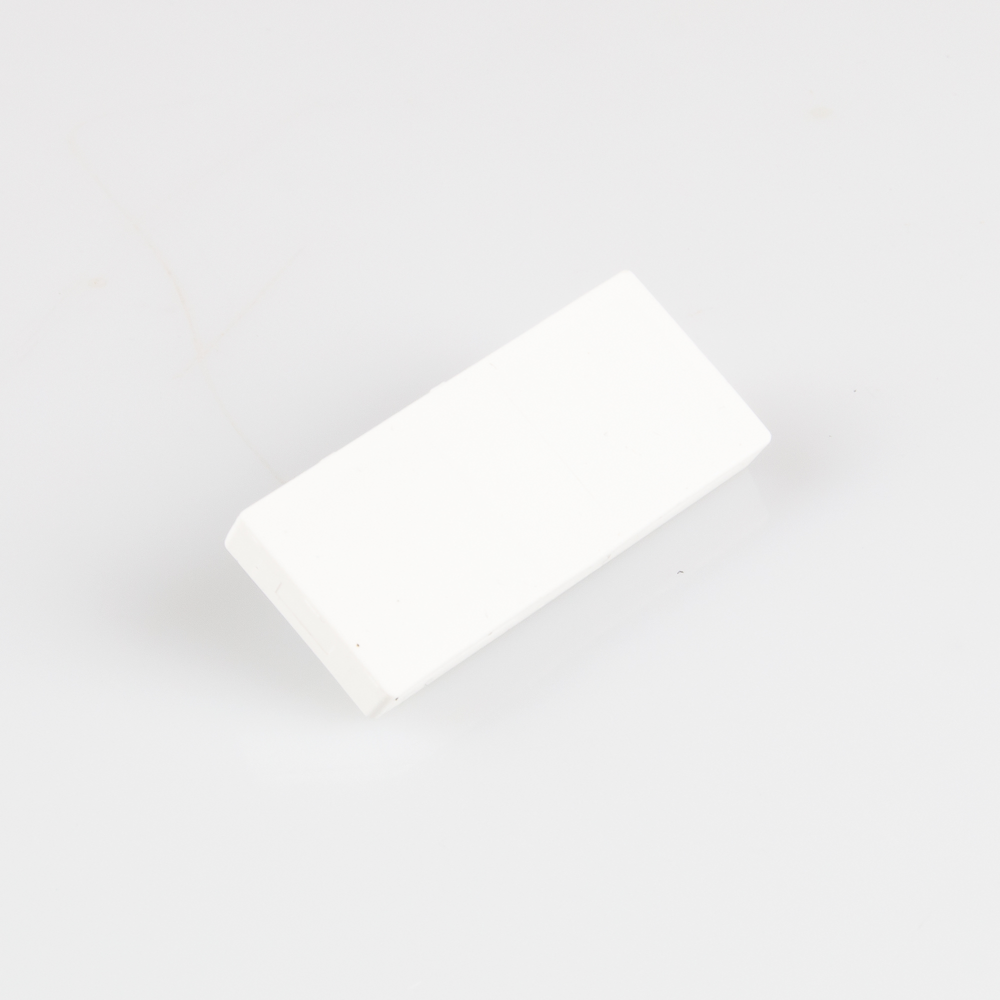 Gummierter Magnet mit Gewindezapfen M4