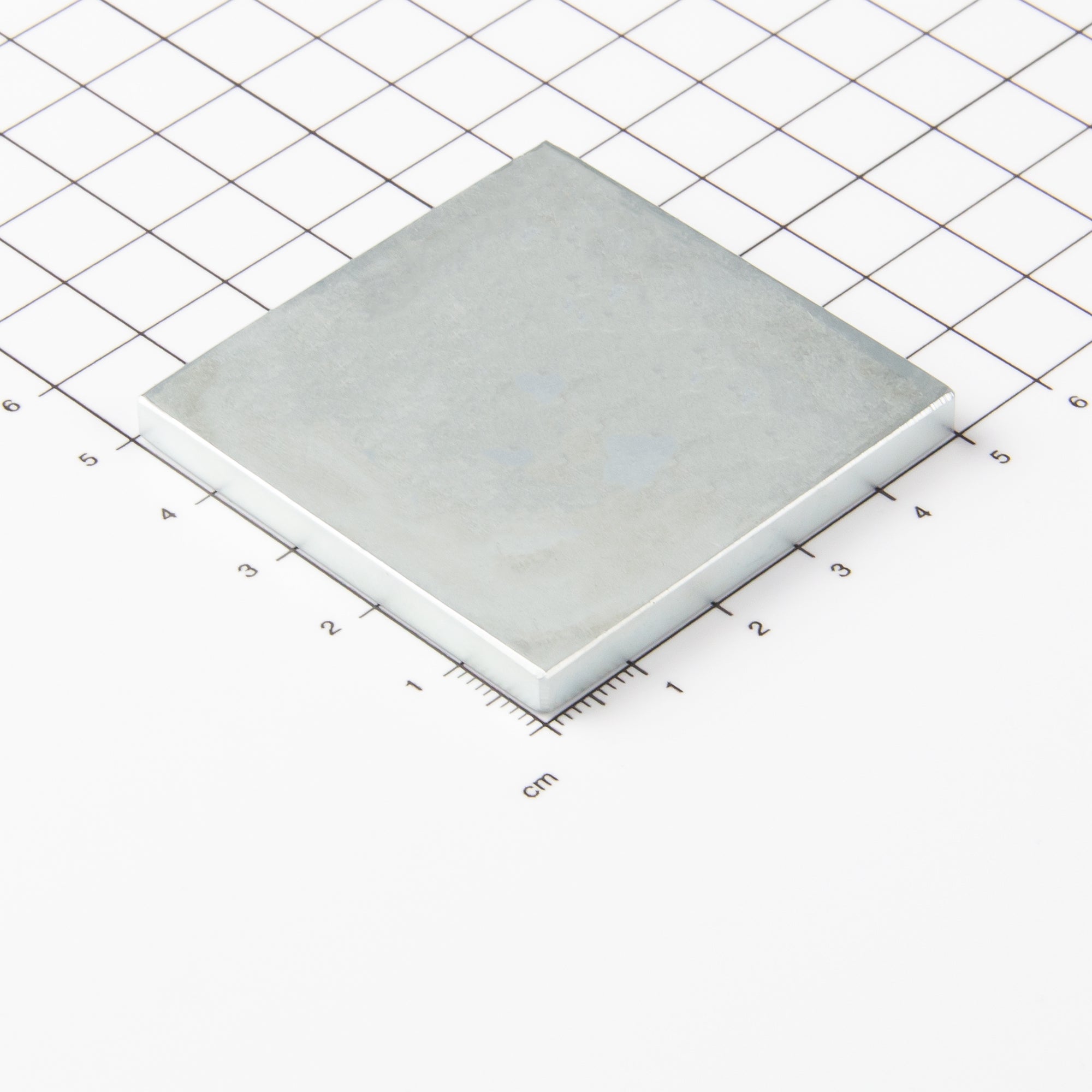 Blockmagnet aus Neodym mit der Abmessung 50x50x5mm