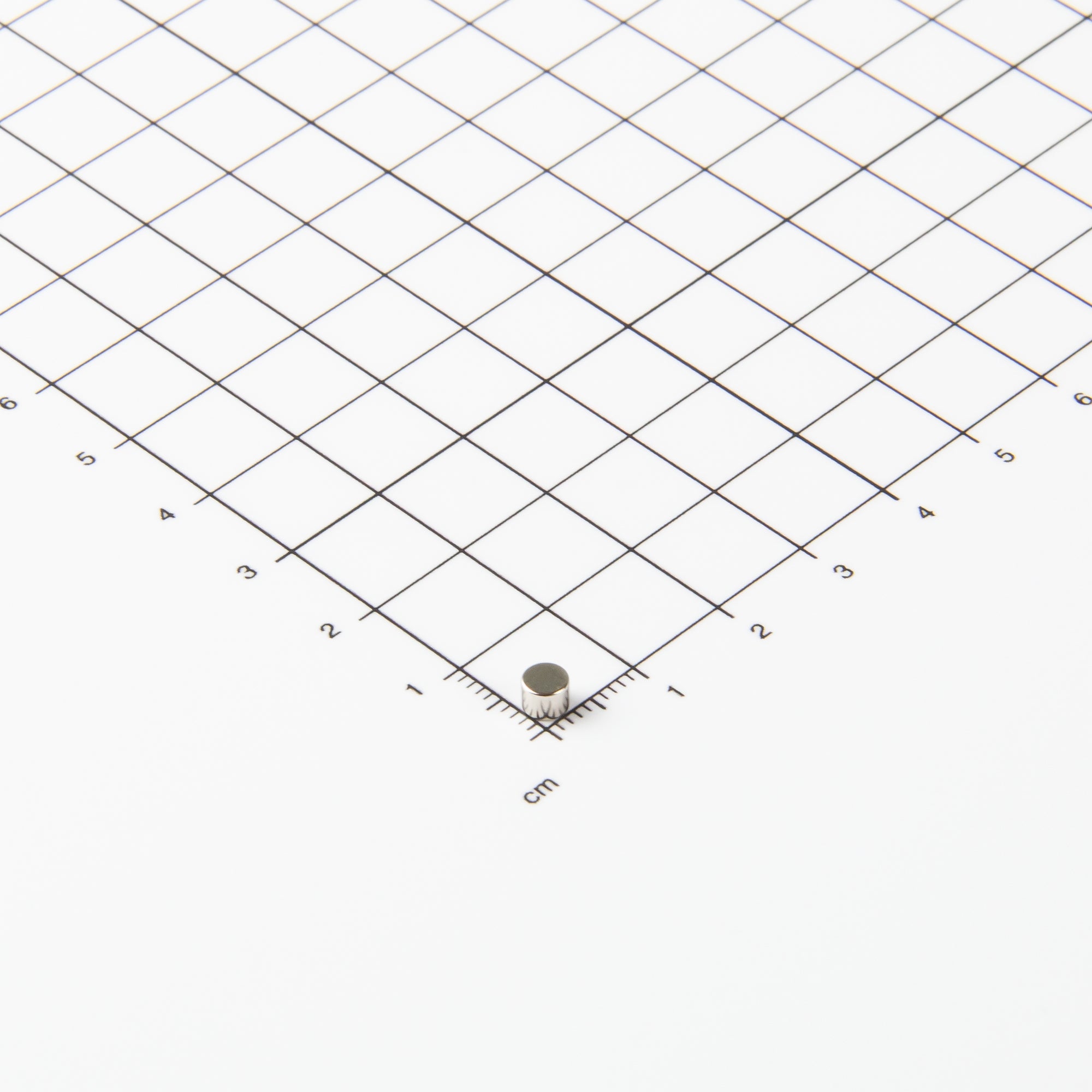 Flacher Scheibenmagnet aus Neodym mit der Abmessung Ø4x3mm