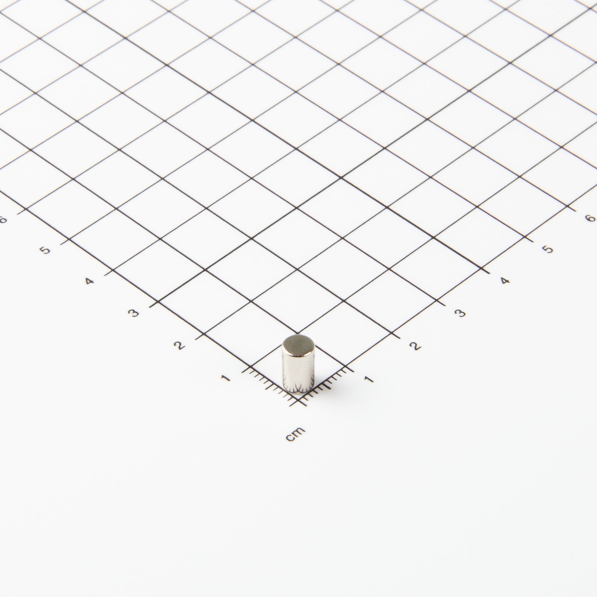 Zylindrischer Stabmagnet aus Neodym mit der Abmessung Ø5x8mm