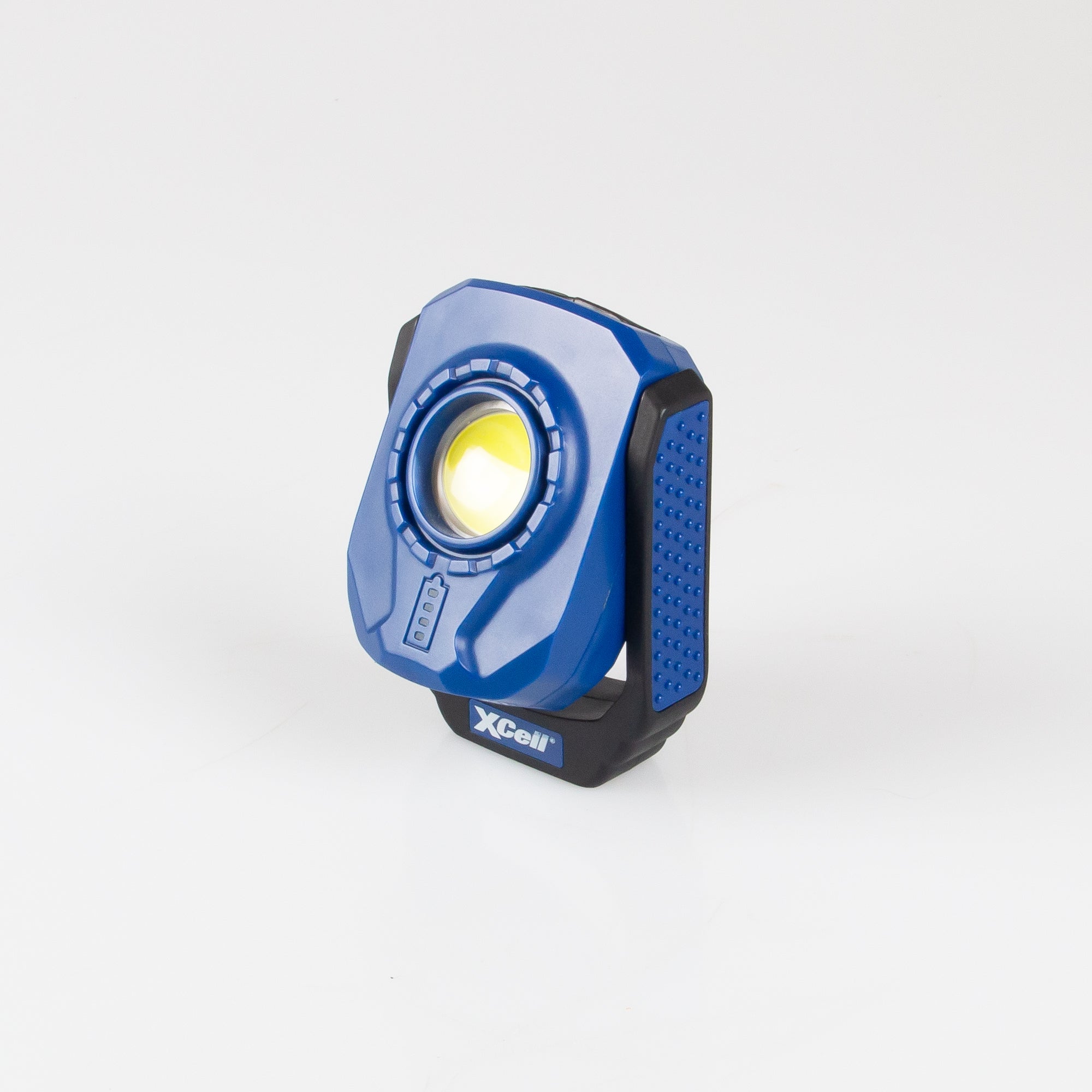 Kompakte LED Arbeitsleuchte mit verstellbarem Magnetfuß