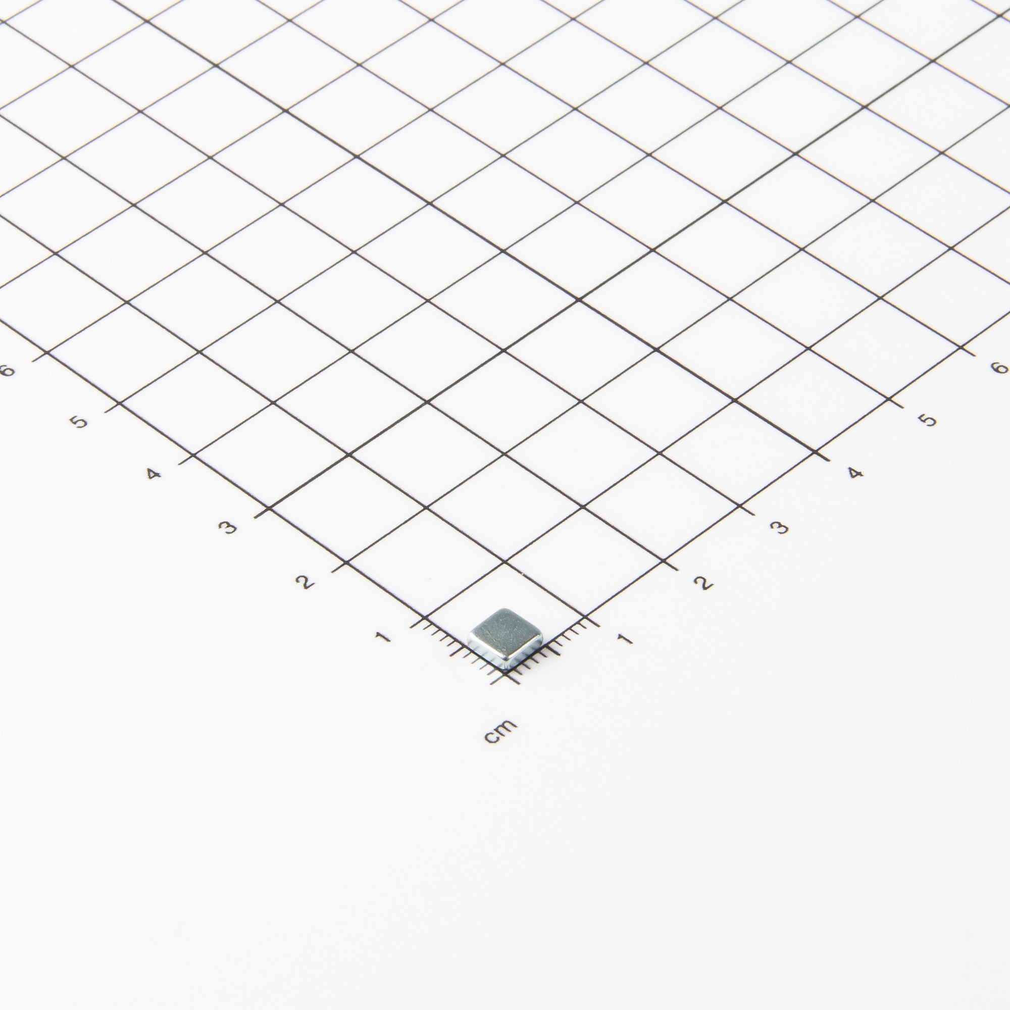 Blockmagnet aus Neodym mit der Abmessung 5x5x1,8mm