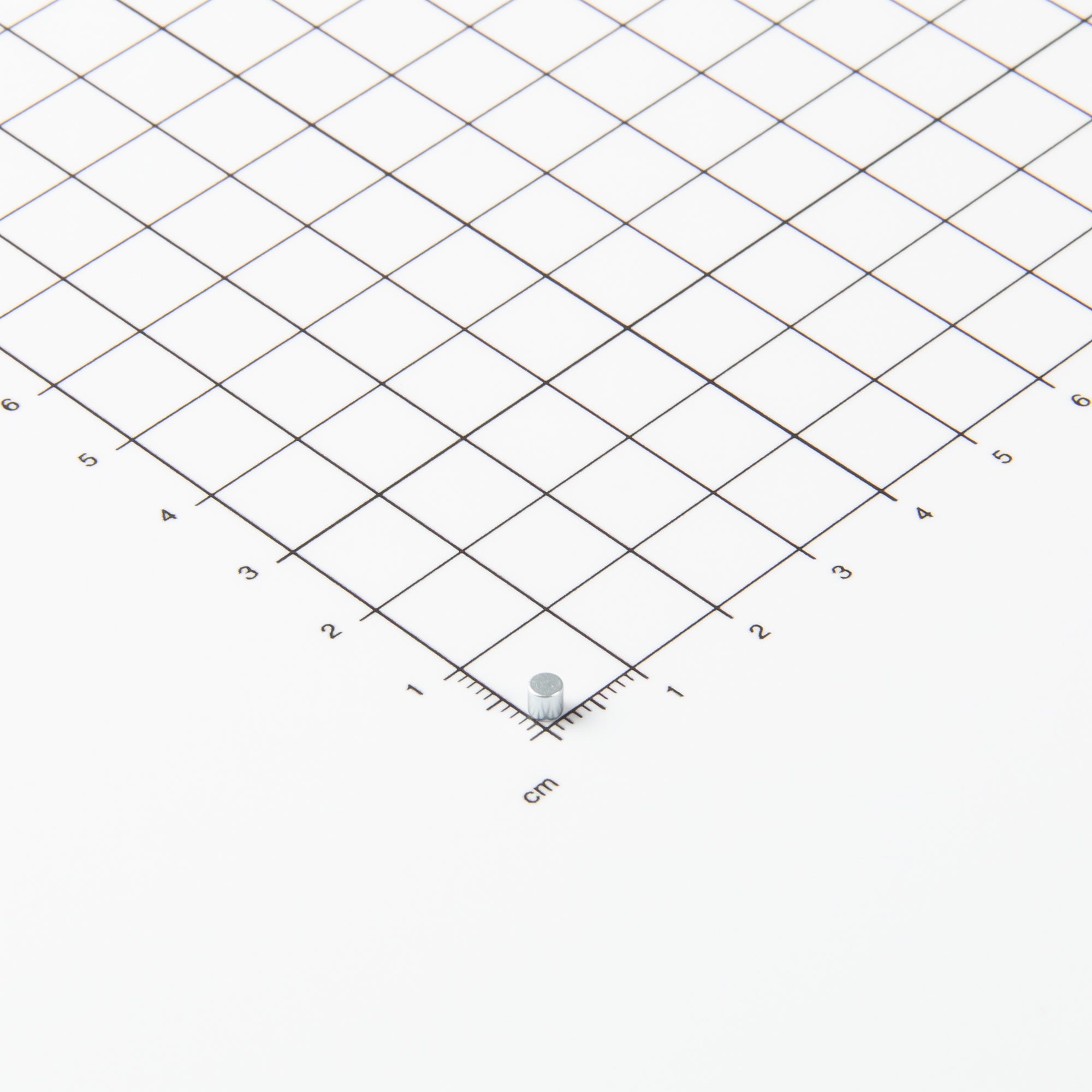 Flacher Scheibenmagnet aus Neodym mit der Abmessung Ø3x3mm