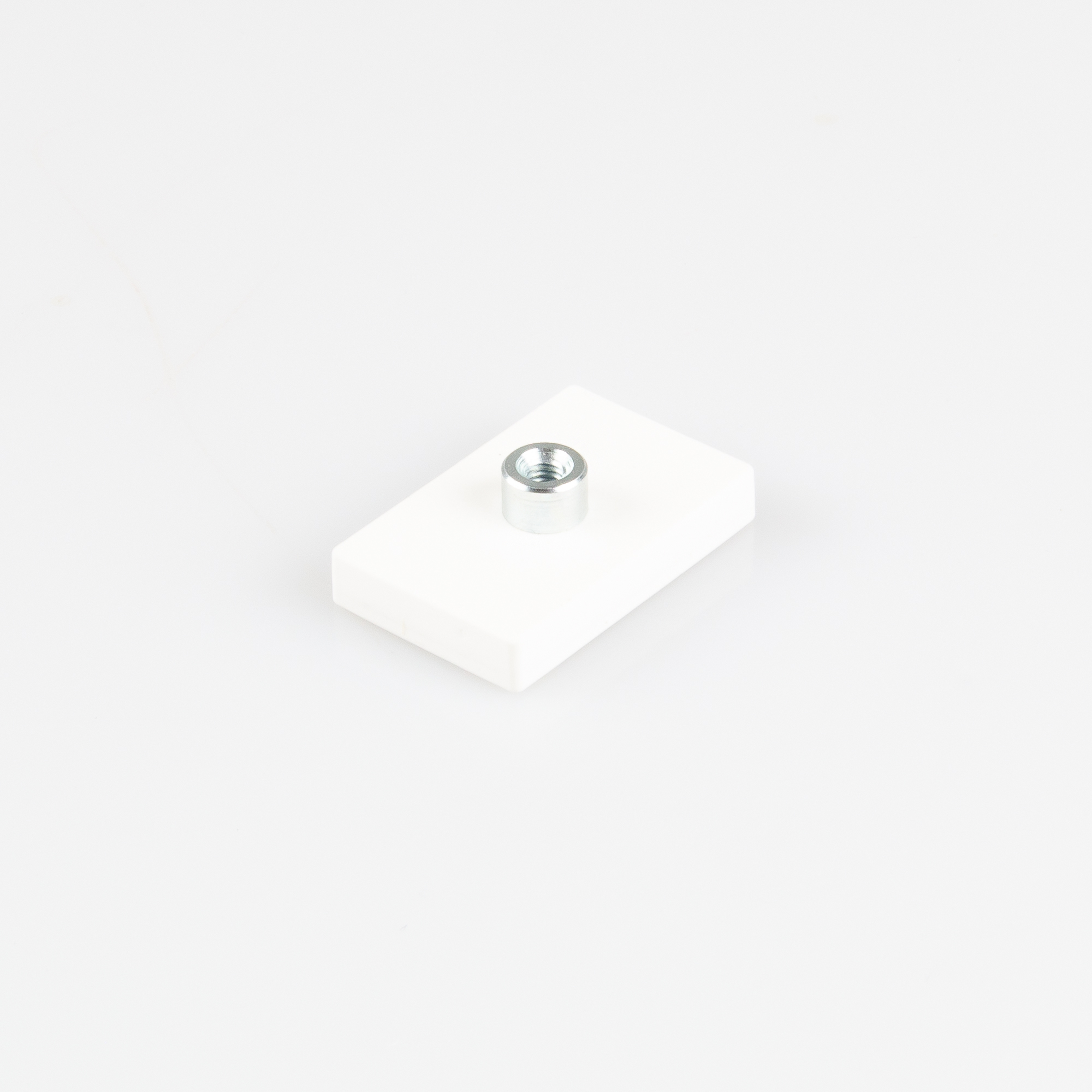 Gummierter Magnet mit Gewindebuchse M4