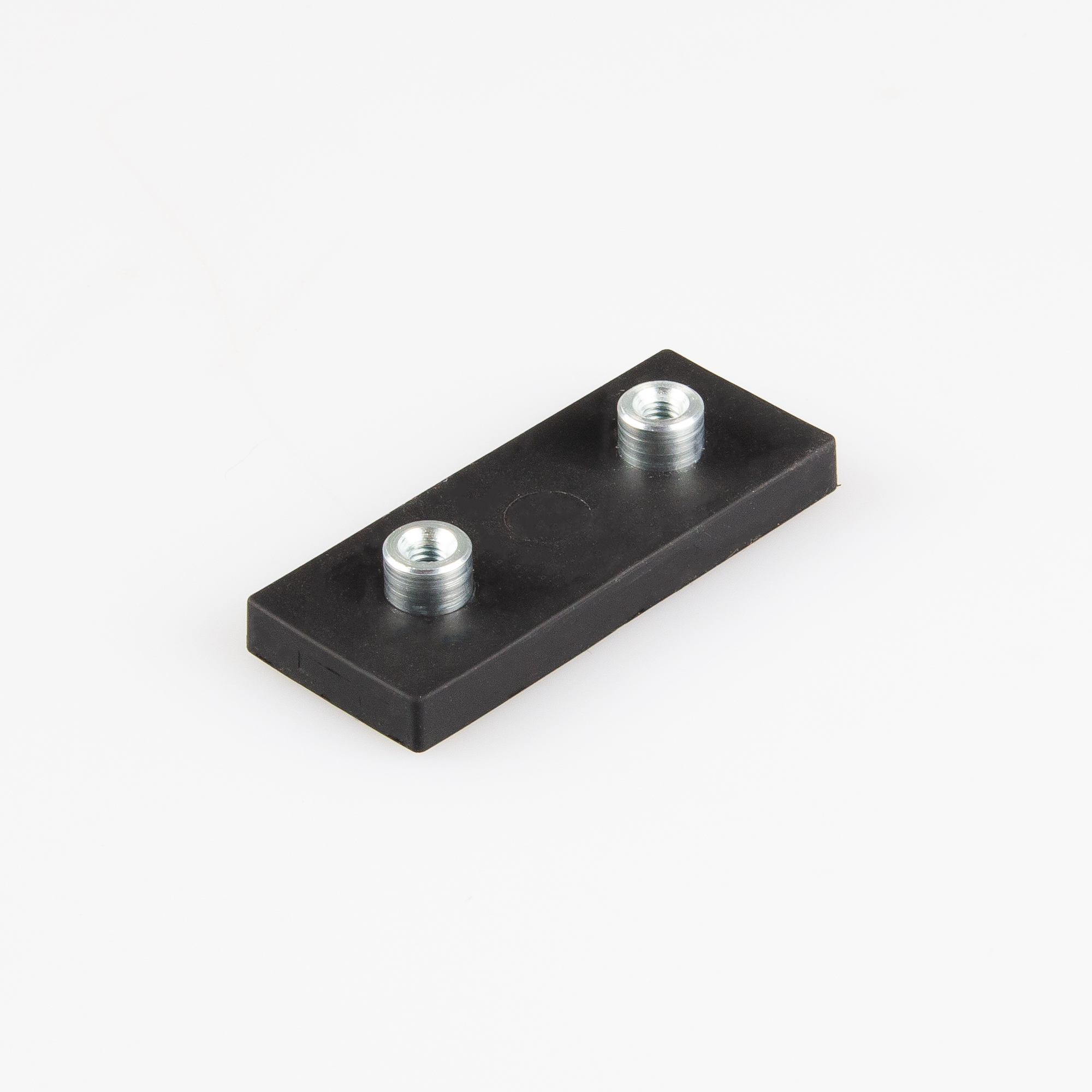 Gummierter Magnet mit Gewindebuchse M4